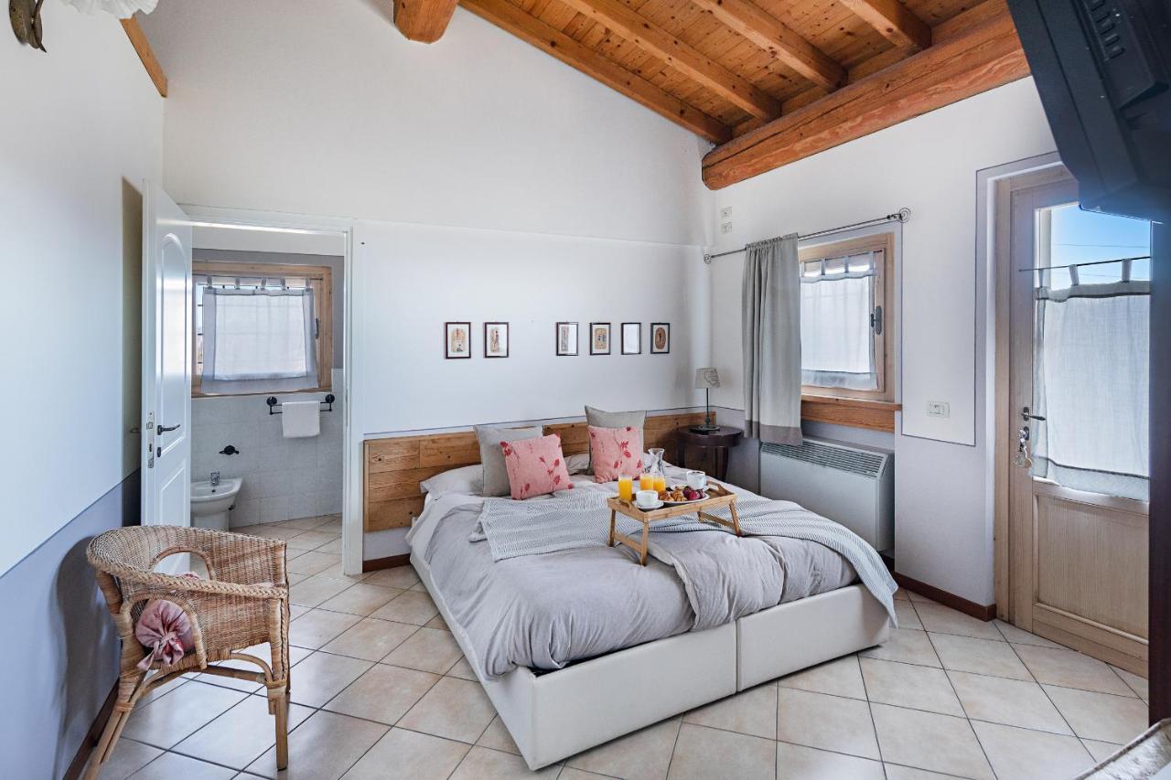 Garda Country House By Wonderful Italy Apartman Lonato Kültér fotó