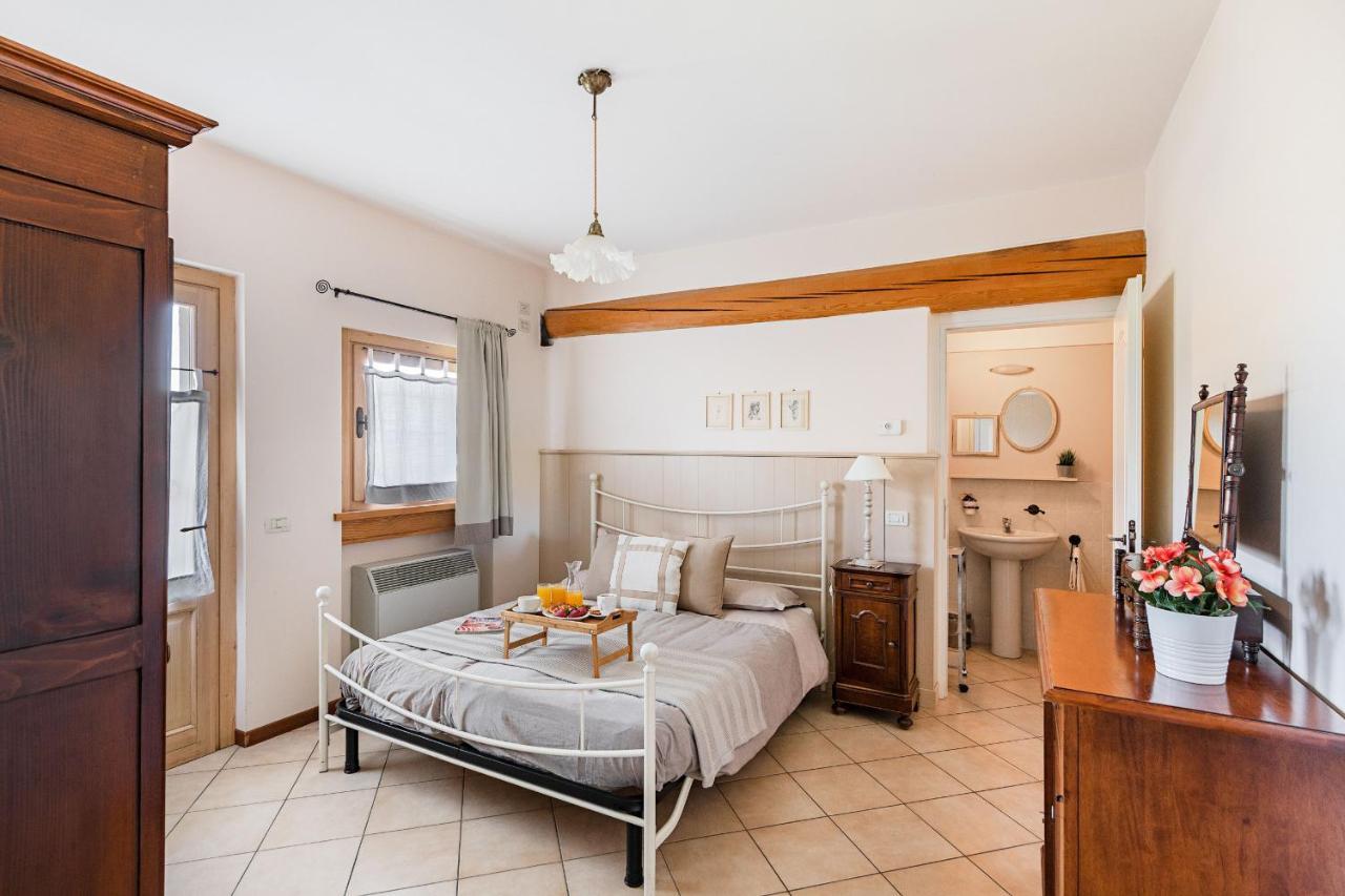 Garda Country House By Wonderful Italy Apartman Lonato Kültér fotó