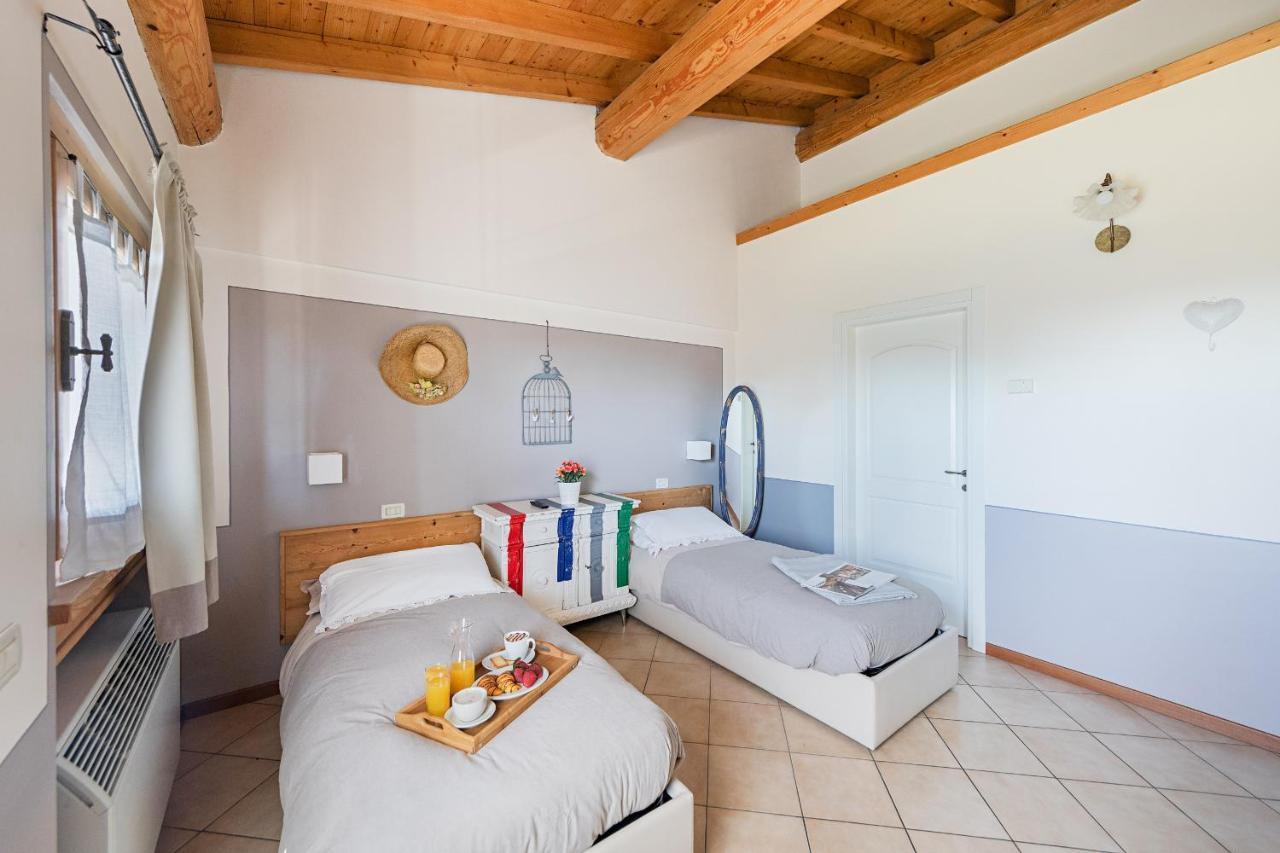 Garda Country House By Wonderful Italy Apartman Lonato Kültér fotó